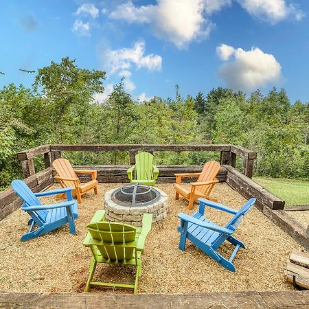 Sky High Lodge By Bk Stays. Large Cabin. Amazing Views. Game Room. Jacuzzi. Six Bedrooms. Sleeps 12 Blue Ridge Εξωτερικό φωτογραφία