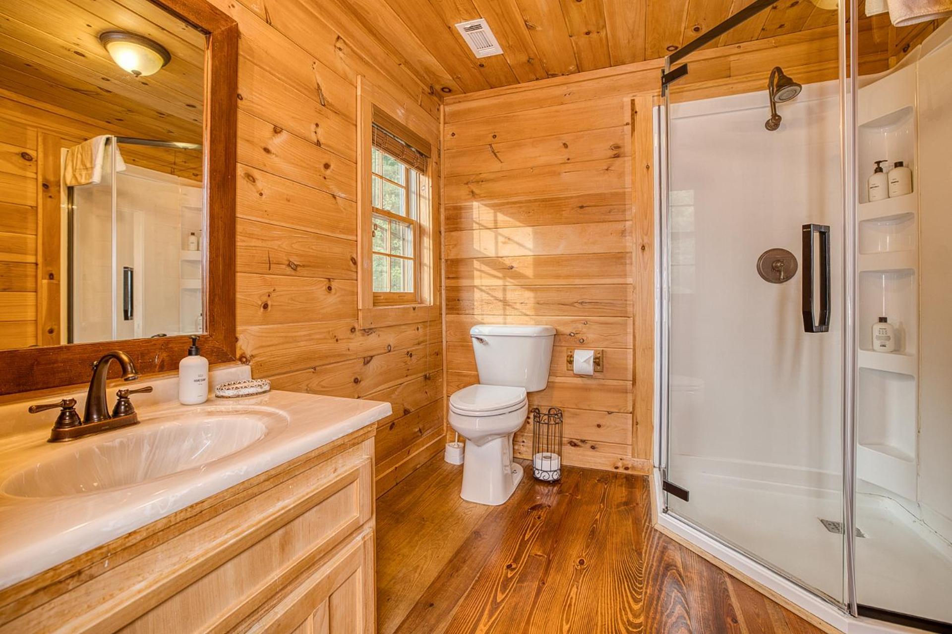 Sky High Lodge By Bk Stays. Large Cabin. Amazing Views. Game Room. Jacuzzi. Six Bedrooms. Sleeps 12 Blue Ridge Εξωτερικό φωτογραφία